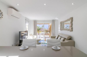 Mango La Caleta Hideaway